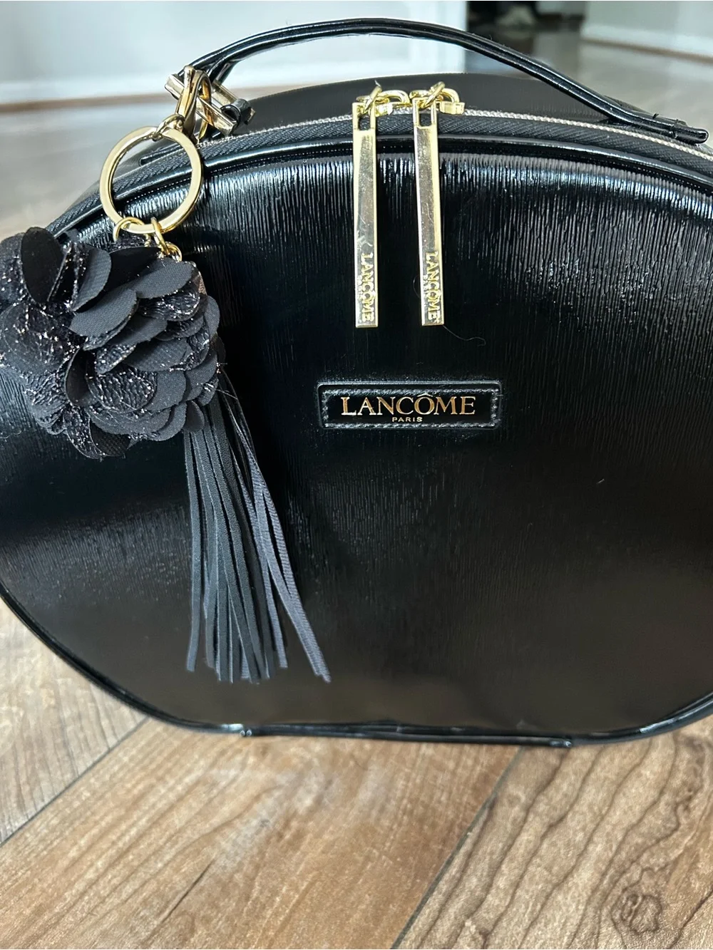 Lancome large oval